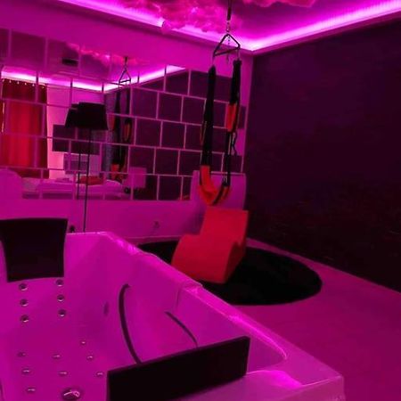 Jeu De Regards - Jacuzzi/Balneo Daire Courcouronnes Dış mekan fotoğraf