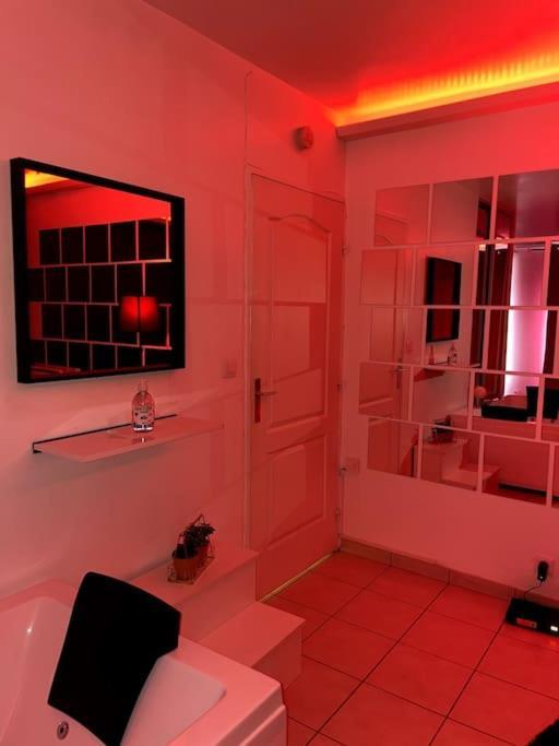 Jeu De Regards - Jacuzzi/Balneo Daire Courcouronnes Dış mekan fotoğraf